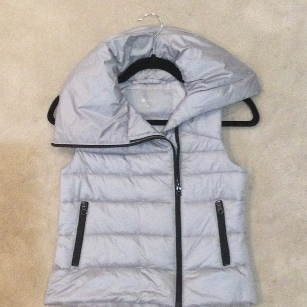 Girls small Zella 7/8 winter vest